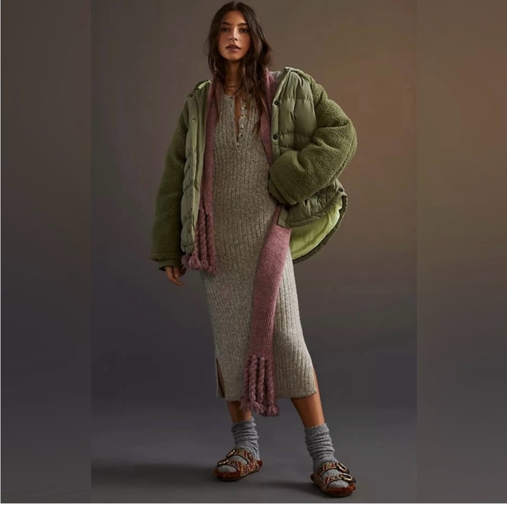 NWT Anthropologie Pilcro Swing Puffer Jacket Size Large Color Moss